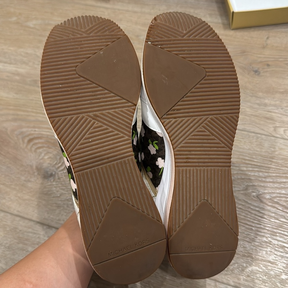Michael Kors Georgie Trainer sneaker heels - Picture 5 of 9